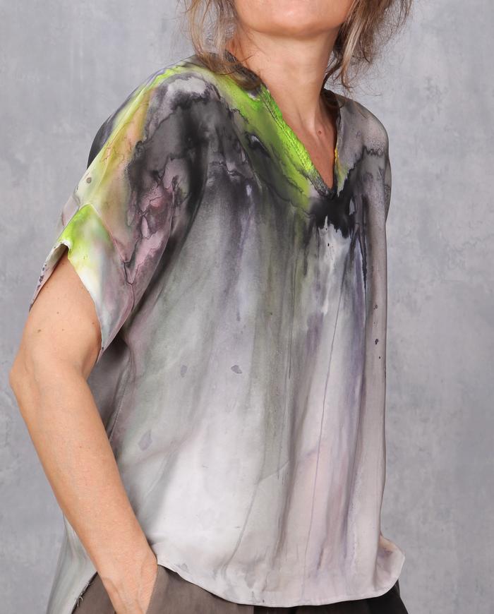 'in a watercolor mood' silk crepe top