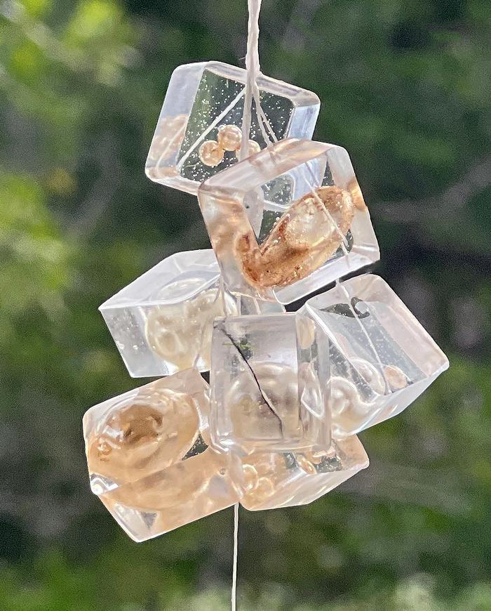 'champagne grapes' lucite clear/white/gold cluster necklace