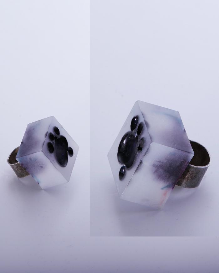 'craters cluster' transparent statement ring on 925 sterling base