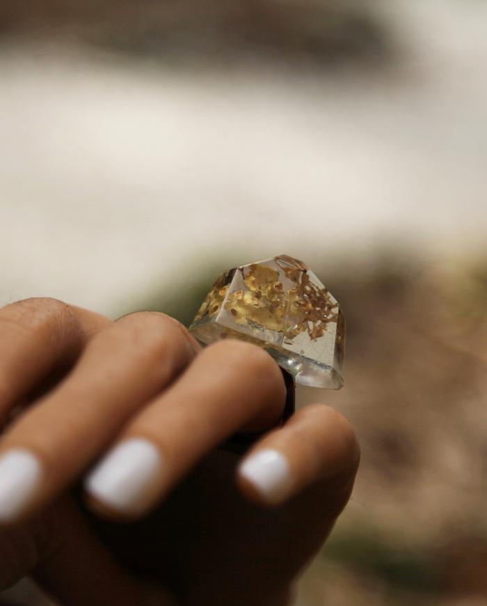 'a hint of nature' small clear geometric art ring