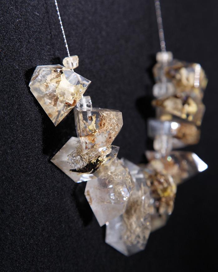 'clear luxury' geometric hand carved art beads necklace