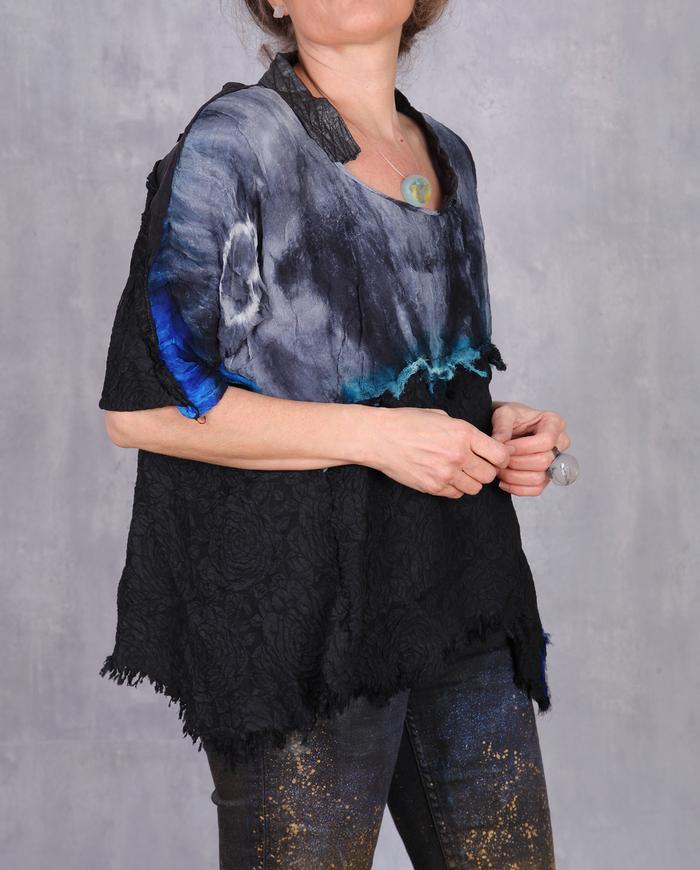 'bohemian jewels' short oversized sot silk top