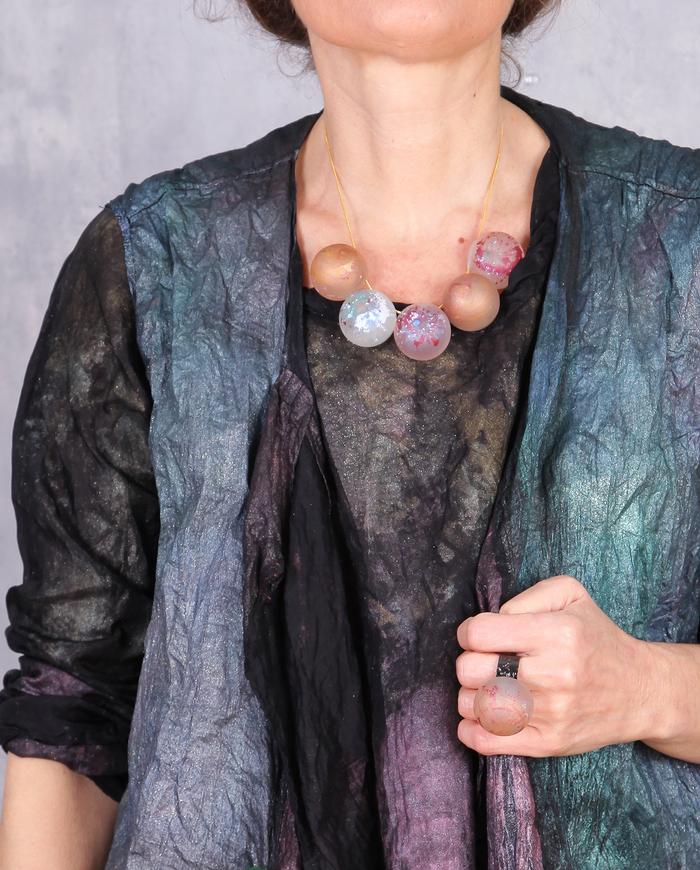 'paint splatter' 5 bead chunky necklace