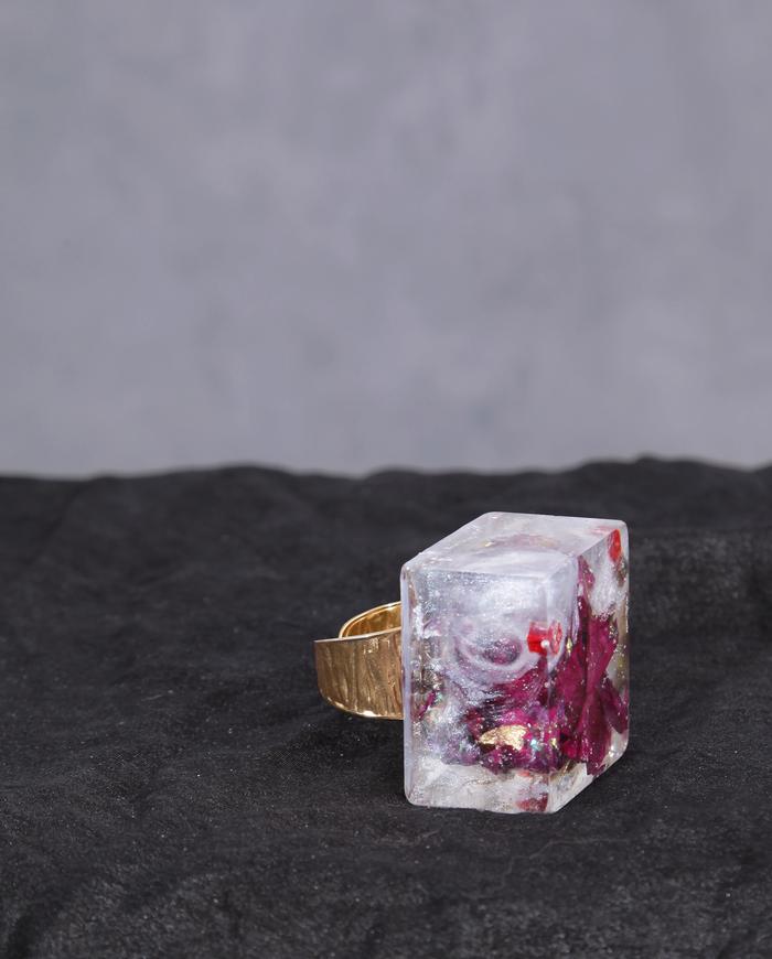 'a rose in winter' statement art ring