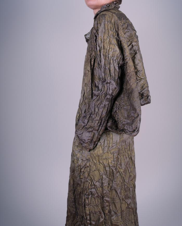 'living in 3D' dress and jacket textured set