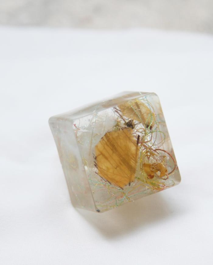 'golden winds' cube statement art ring