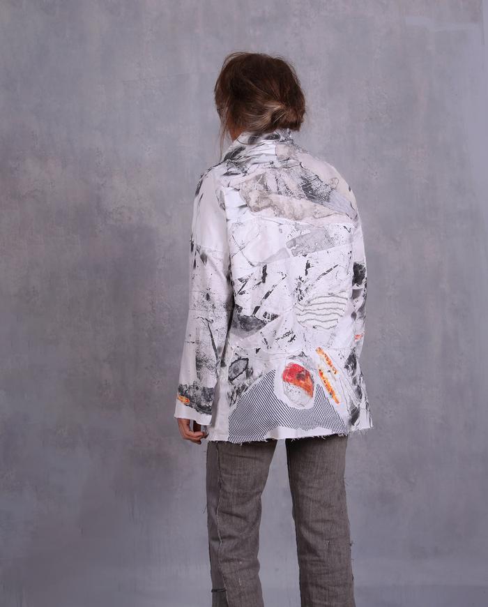 'between pictures and lines' detailed denim-style white jacket
