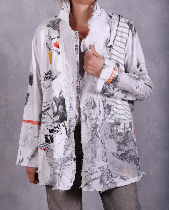 'between pictures and lines' detailed denim-style white jacket