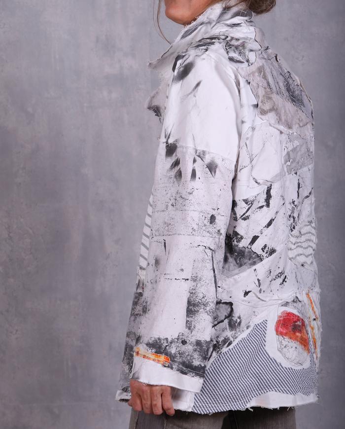 'between pictures and lines' detailed denim-style white jacket