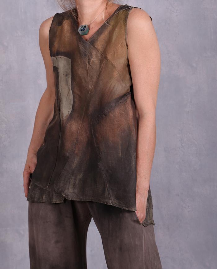 'mapped on earth' asymmetrical silk top