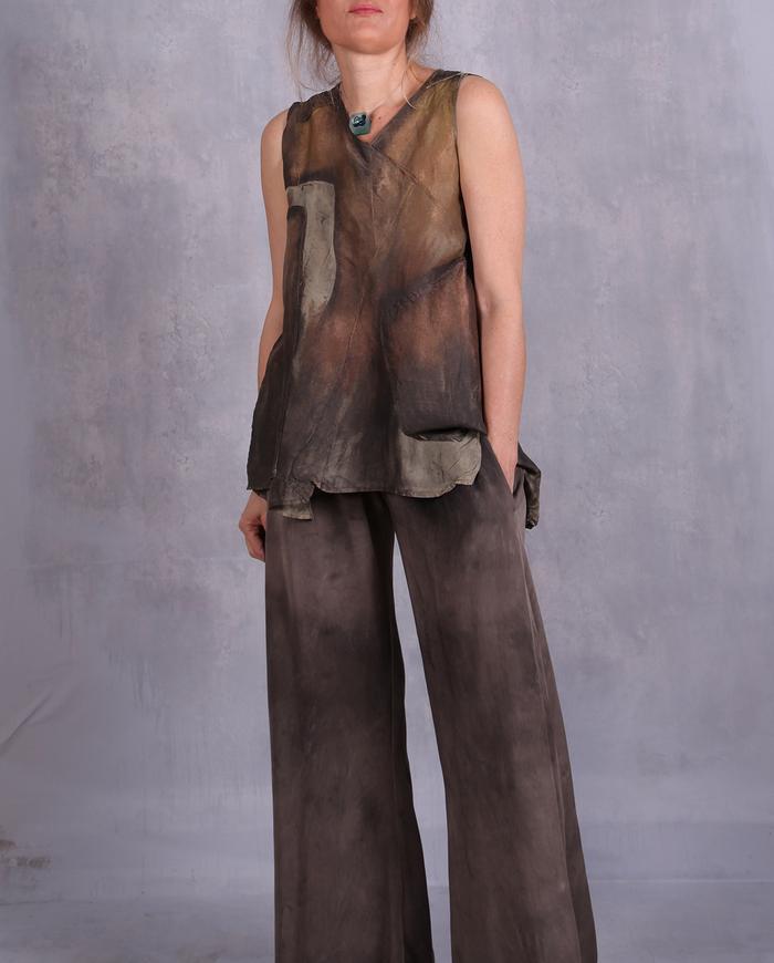 'mapped on earth' asymmetrical silk top