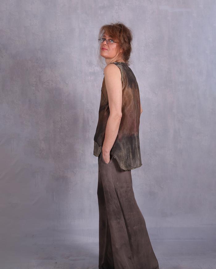 'mapped on earth' asymmetrical silk top