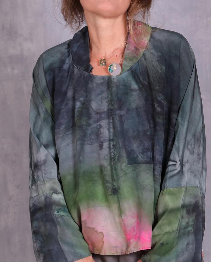 'conversing in colors' one-size lightweight silk top