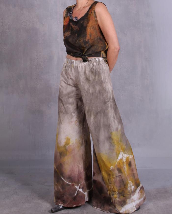 'moving with the sun' one-size light cotton pants