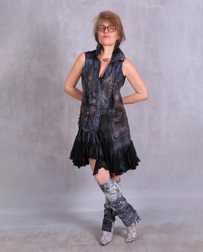 'midnight at noon' detailed dress-to-vest art clothing