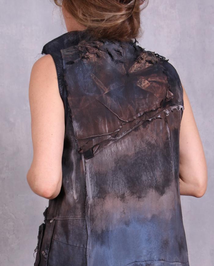 'midnight at noon' detailed dress-to-vest art clothing