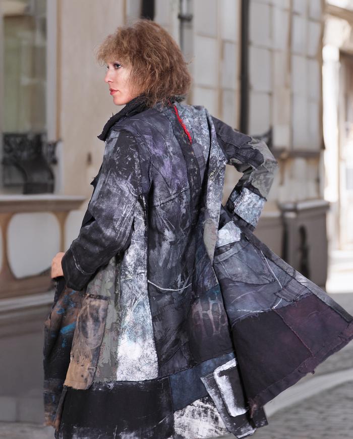 'modern pattern play' kaftan jacket