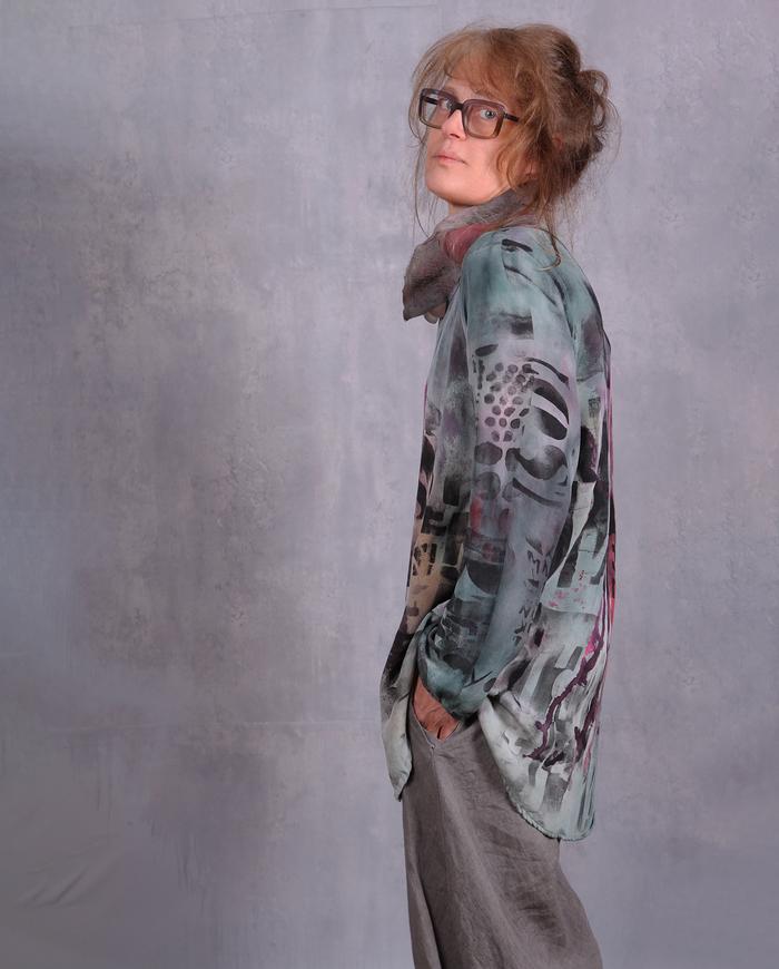'say it or don't' graphic artisanal blouse