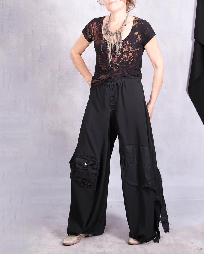 'day in night out' baggy one-size drapey black pants