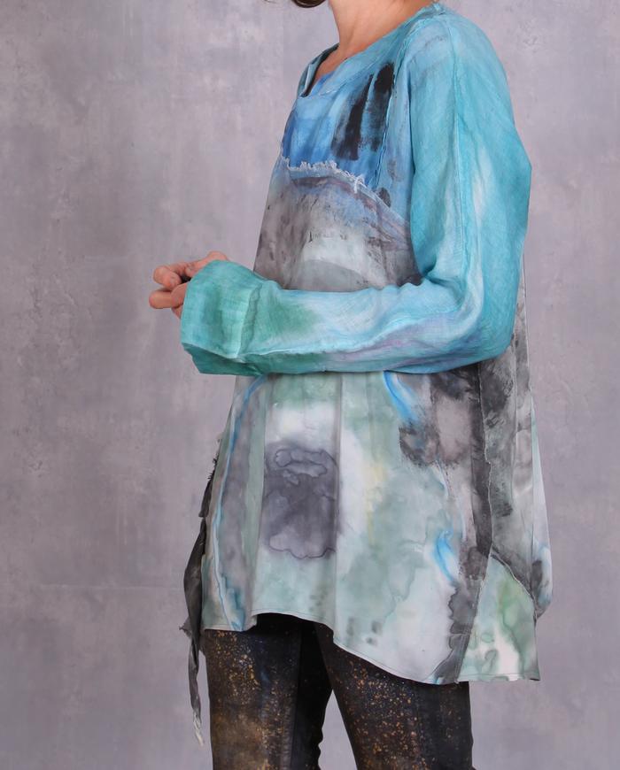 'happily blue' silk crepe and linen art top