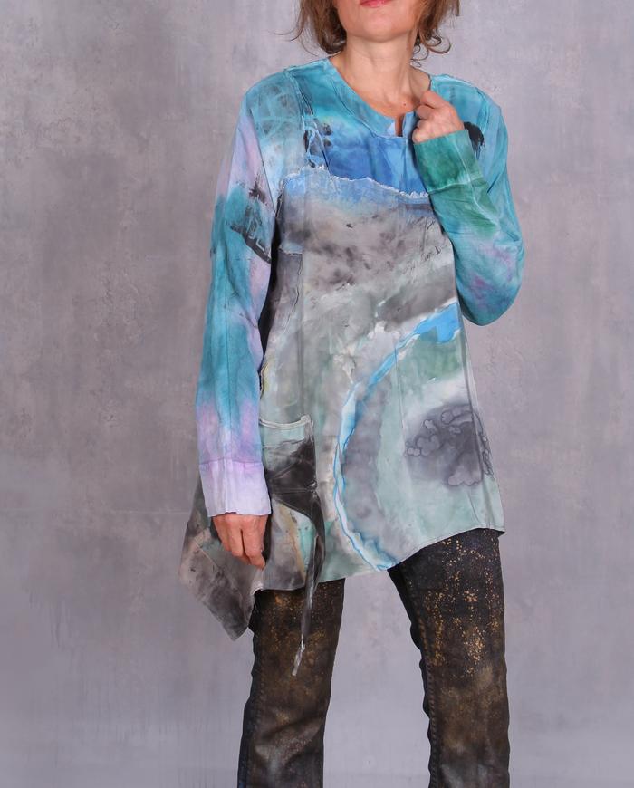 'happily blue' silk crepe and linen art top