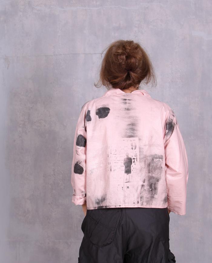 'luck of the draw' crisp oversized graphic boatneck top