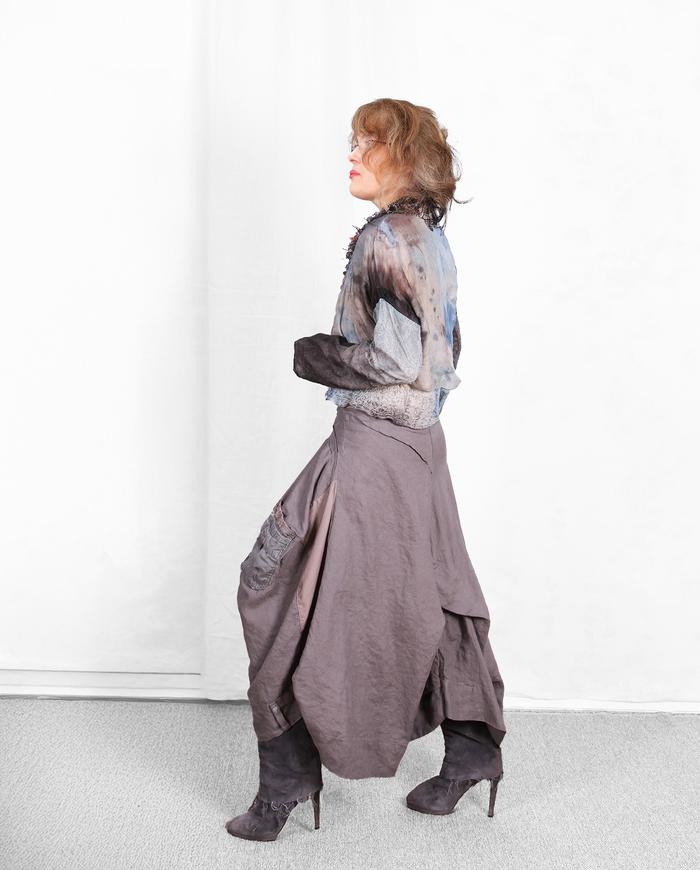 'wrapped in gray clouds' asymmetrical linen skirt