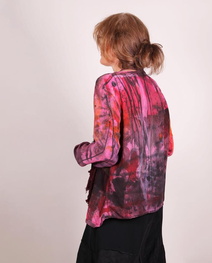 'urban art zen' detailed intense palette silk crepe blouse 