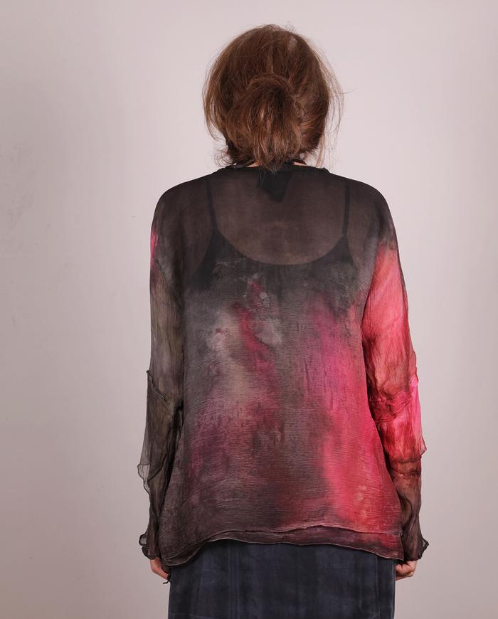 'silk therapy x 2' two-layer pleated chiffon painted blouse