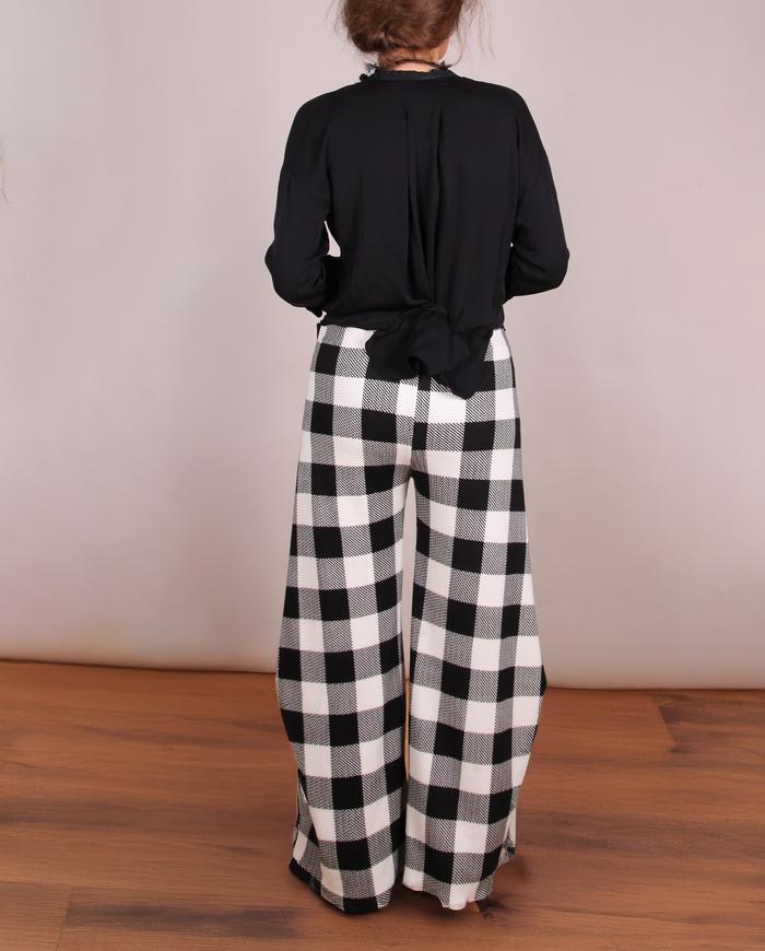 'checking it out' fluid soft knit pants