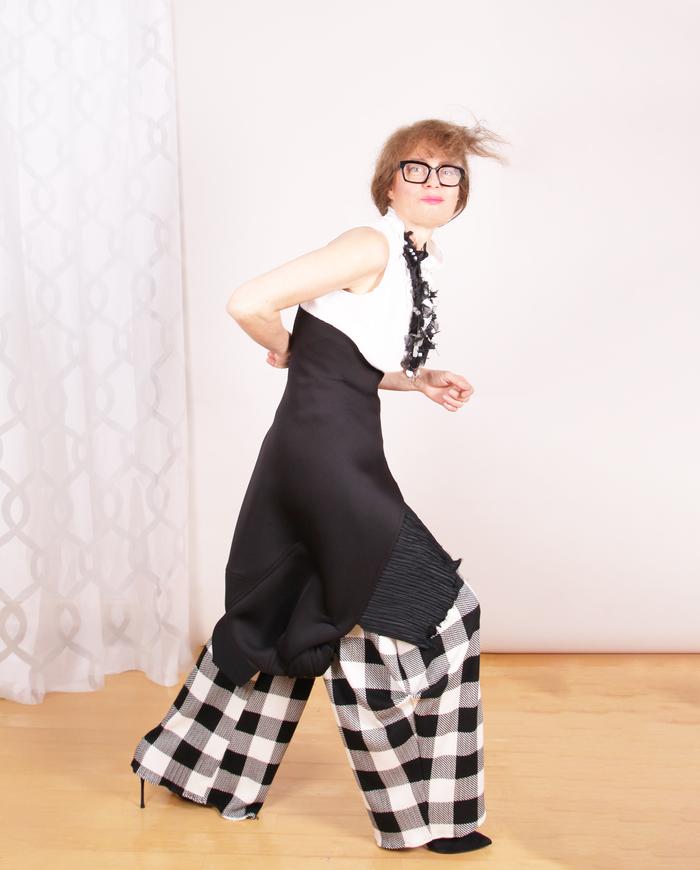 'checking it out' fluid soft knit pants