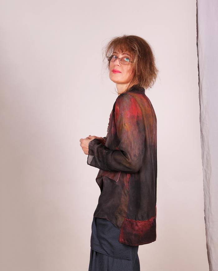 'tangled up in bright streaks' lightweight art blouse