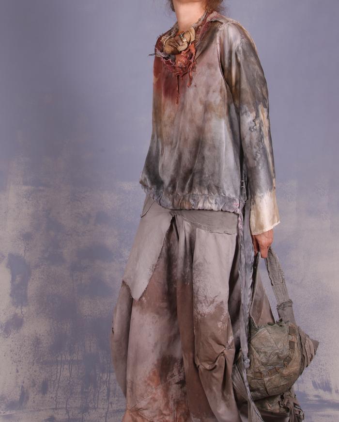 'feeling one with nature' detailed asymmetrical layering blouse