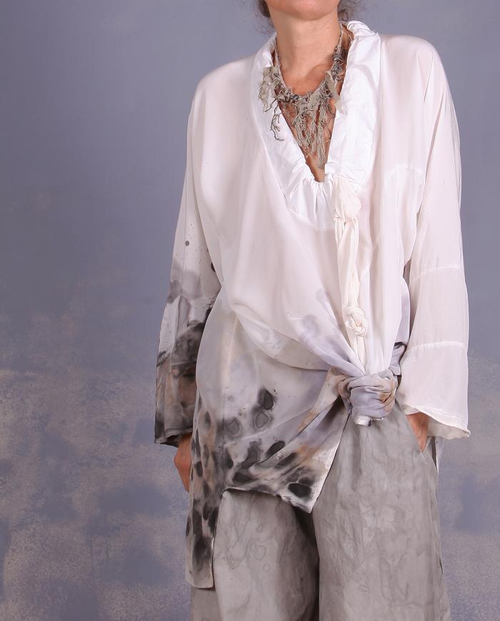 'one for all and more' one size layering top with drawstring collar