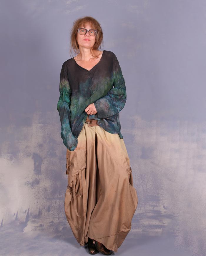 'so de-light-fully there' flyaway silk detailed blouse