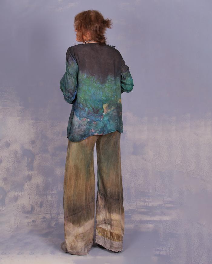 'so de-light-fully there' flyaway silk detailed blouse