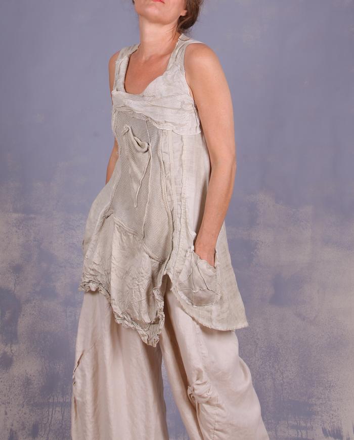 'running through flaxen fields' detailed summer top