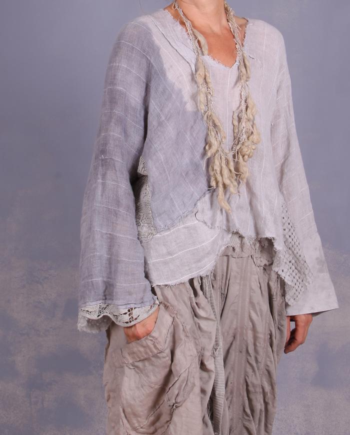 'de-lightfully versatile' European linen gauze summer blouse