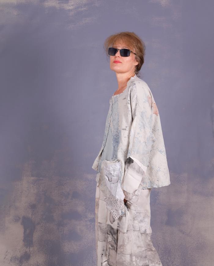 'high clouds over the road' loose linen top