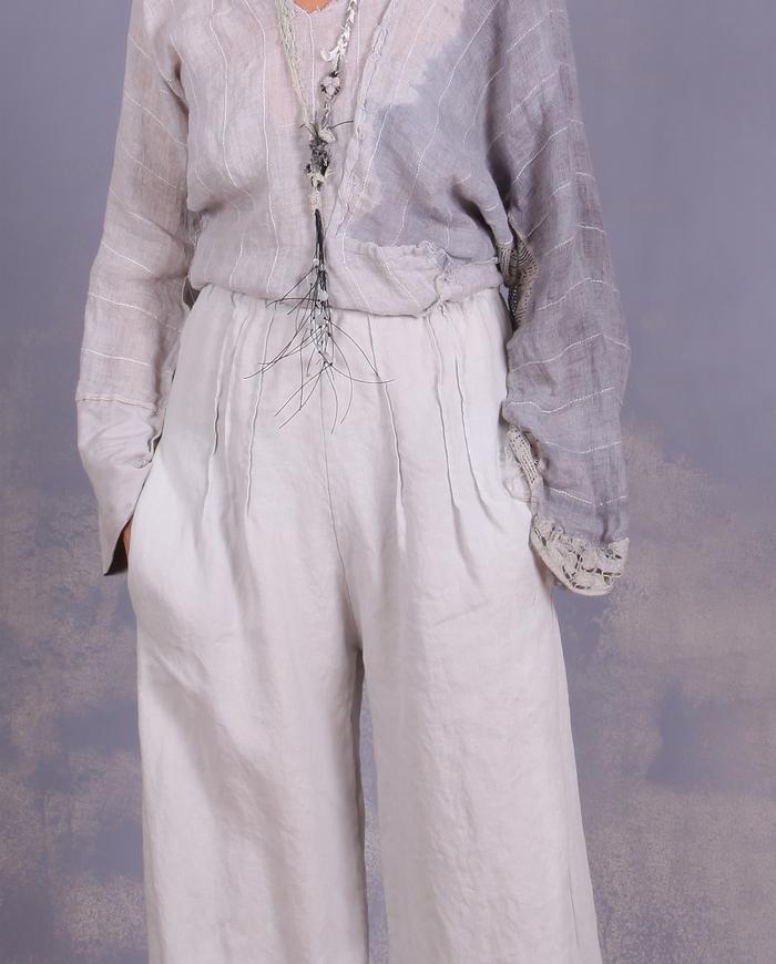 'neutral with a twist' light gray high-waisted linen pant