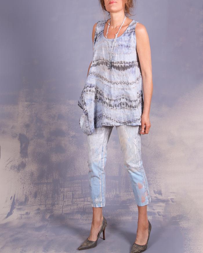 'inside a cool wave' oversized asymmetrical linen top
