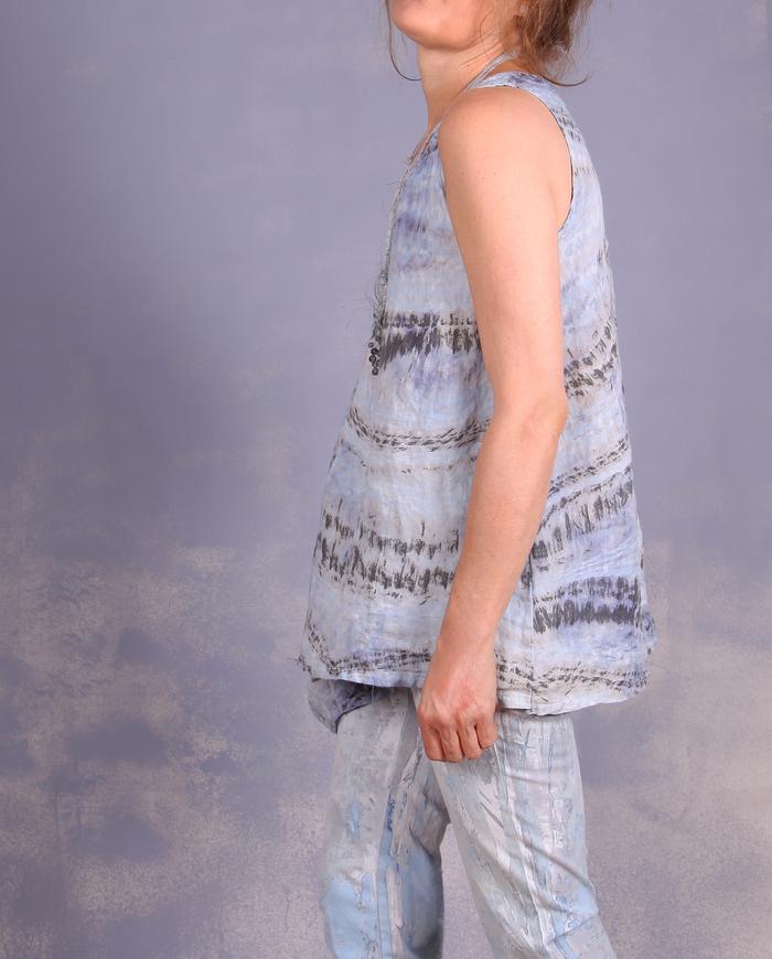 'inside a cool wave' oversized asymmetrical linen top