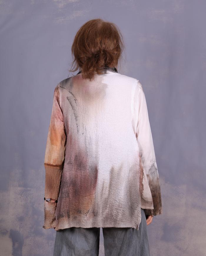 'neutrally in the game' mixed fabrics art blouse