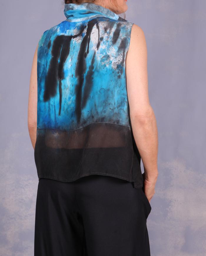 'come wear the waves' sleeveless loose top with collar