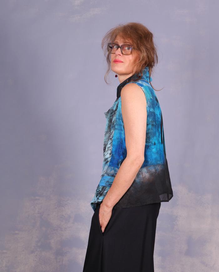 'come wear the waves' sleeveless loose top with collar