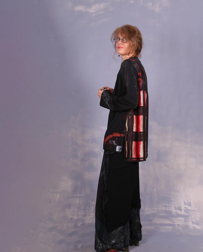'black out to red: story no. 3' mixed silks blouse
