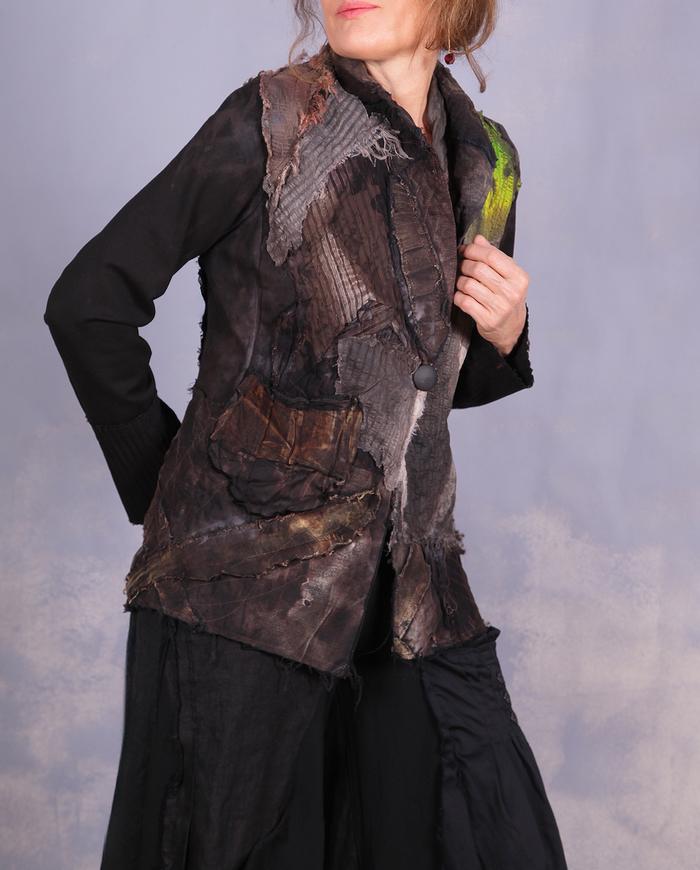'on the rocks with a wedge of lime' detailed modern jacket
