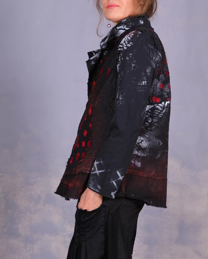 'beauty of the draw' detailed red and black jacket
