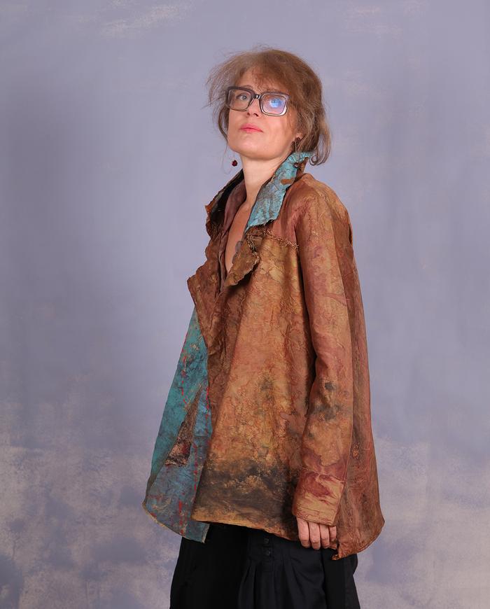 'very unordinary' silk loose-fitting art jacket