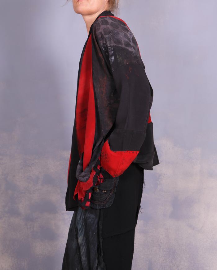 'black out to red: story no. 5' fluid art jacket